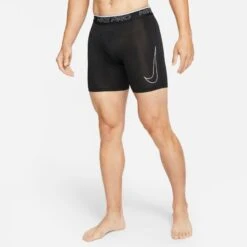 Nike Men's Pro DRI-FIT Shorts (010 - Black/White)