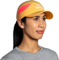 BROOKS Chaser Hat (813 - Sun Glow/Hyper Pink/Run Happy) -Cheap Brooks Store 796A98CC D9AA 4F40 B4F4 8581CACC2C06