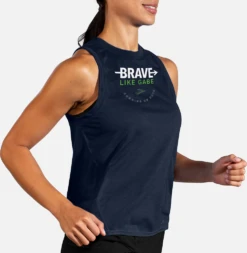 BROOKS Women’s Brave Like Gabe Distance Graphic Tank (451 - Navy) -Cheap Brooks Store 7F04CF45 6CE1 4722 BB34 A56027073147