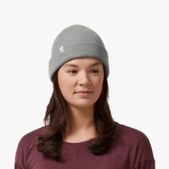 On Unisex Merino Beanie (Lunar) -Cheap Brooks Store C147639C E3B5 4733 B464 779CB24A8D9D