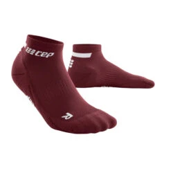 CEP Men's The Run Low Cut Socks 4.0 (Dark Red) -Cheap Brooks Store The Run Low 4.0 darkred 3 540x ad1d2b68 53a0 44dd 94d1 26cff83ad397